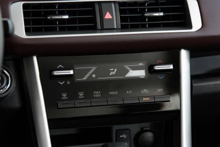 Mitsubishi Xpander Crossxpander cross màu trắng (12)-min