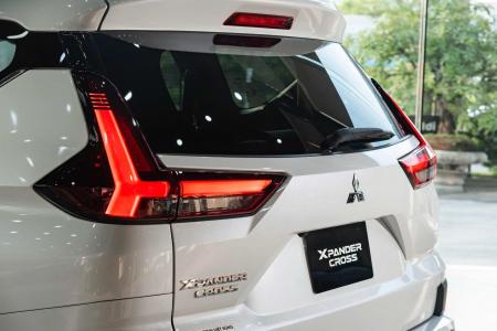 Mitsubishi Xpander Crossxpander cross màu trắng (3)-min