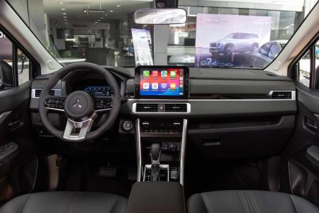 Mitsubishi Xpander PremiumXpander Premium màu đen (12)-min