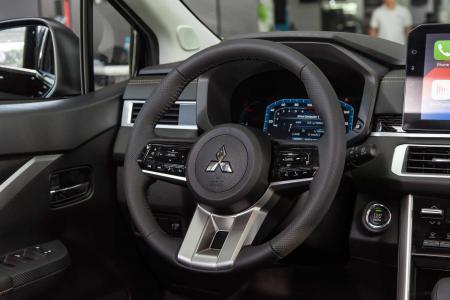 Mitsubishi Xpander PremiumXpander Premium màu đen (14)-min