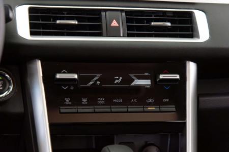 Mitsubishi Xpander PremiumXpander Premium màu đen (15)-min